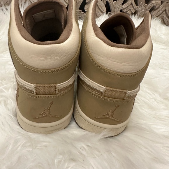 Nike Air Jordan 1 Retro Armed forces - Picture 5 of 10